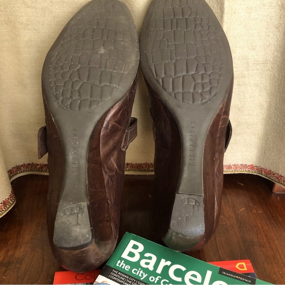 Hispanitas Wedge Leather Mary Jane  Shoes - Picture 9 of 10